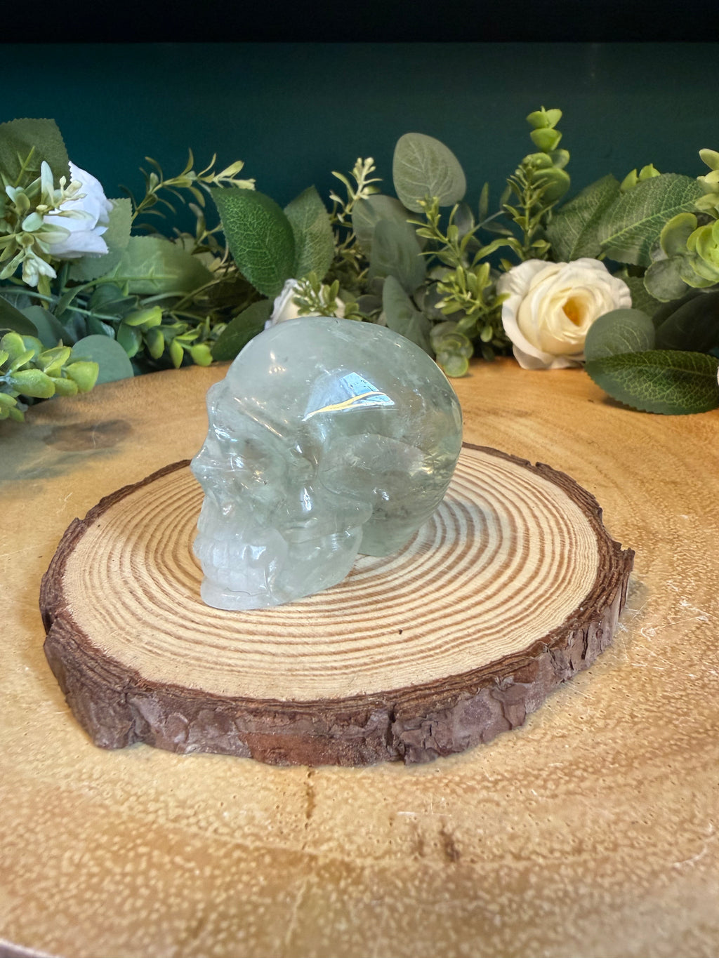 Green Quartz Skull – 111g