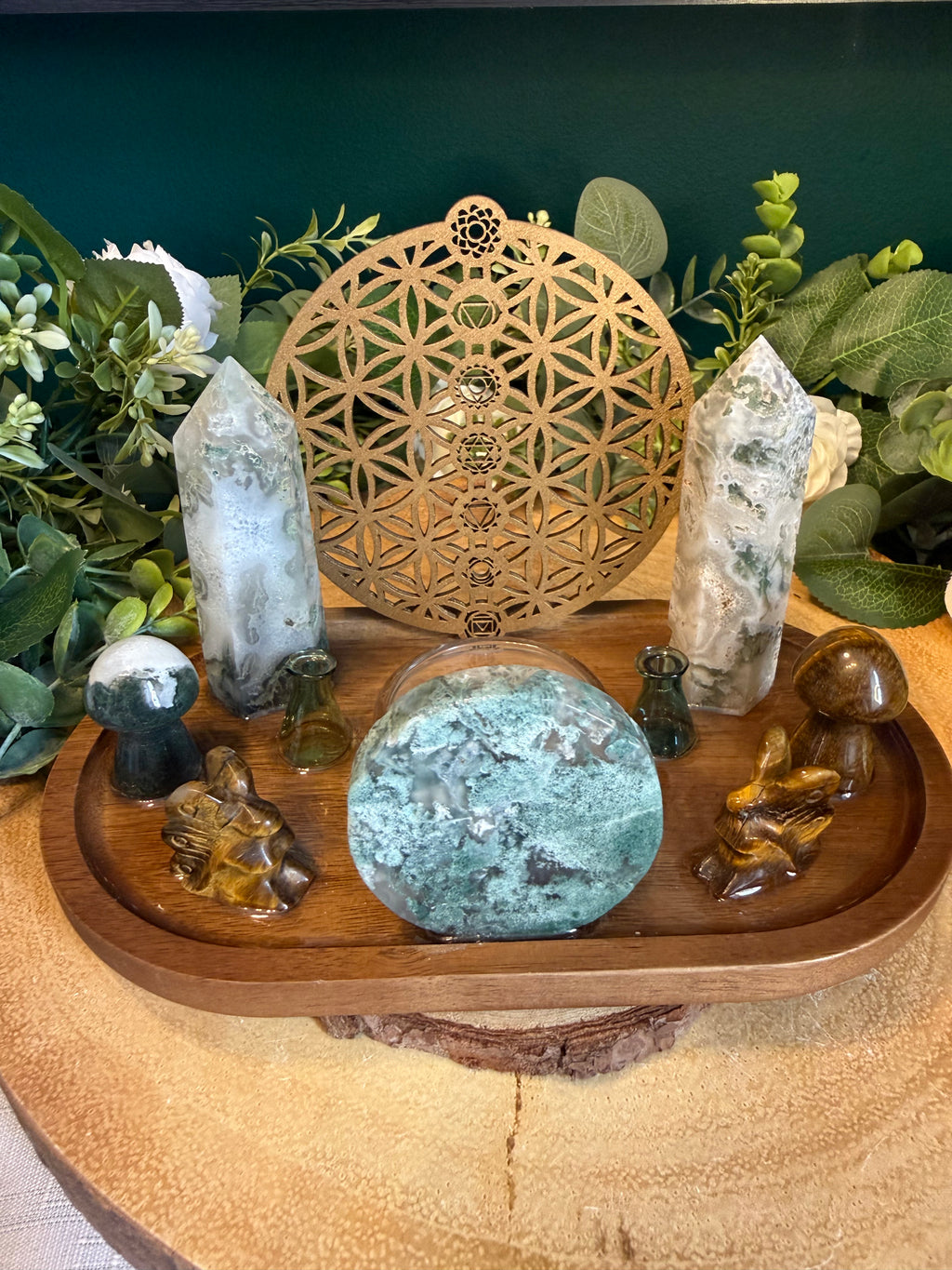 Green Witch Woodland Crystal Altar Plate