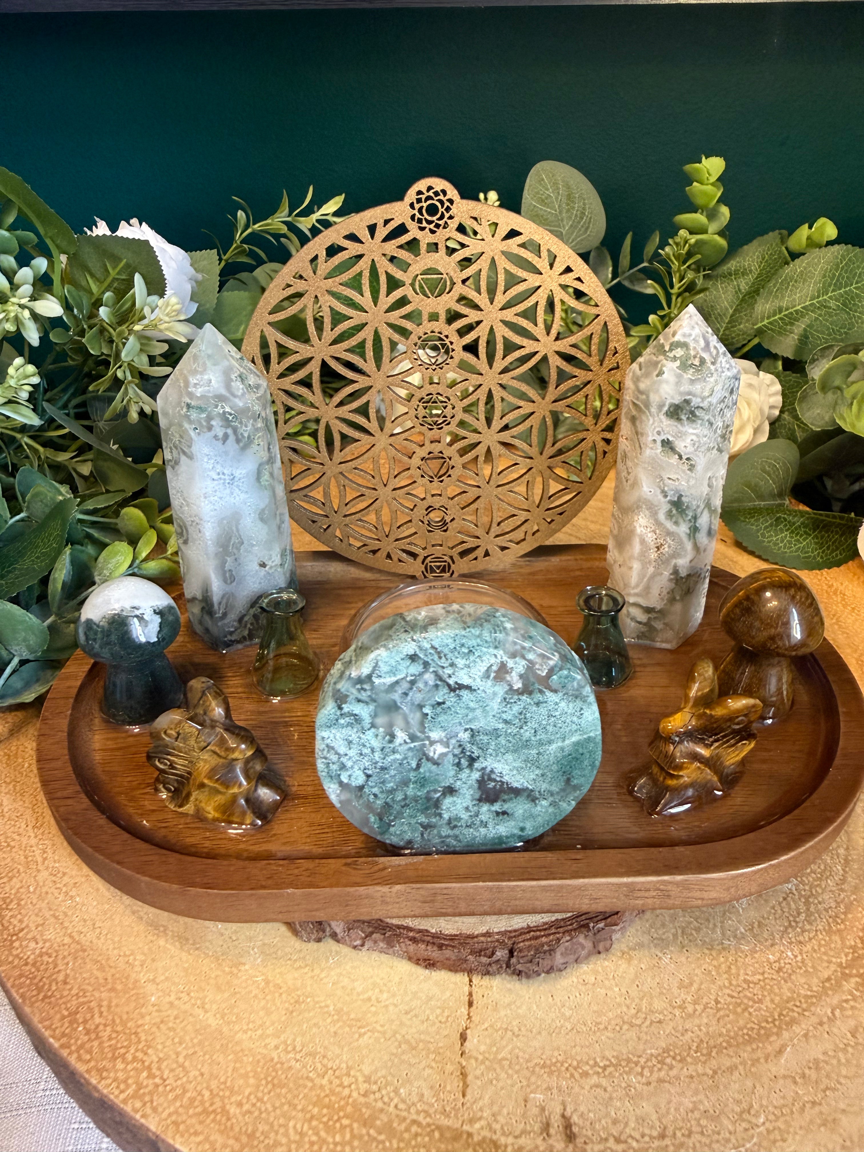 Green Witch Woodland Crystal Altar Plate